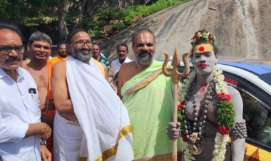 కొండగట్టు అంజన్న ఆలయాన్ని సందర్శించిన అఘోరి ( Aghora )