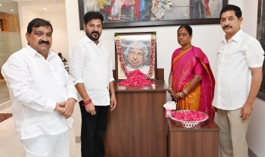 ఏపీజే అబ్దుల్ కలాం చిత్ర పటానికి సీఎం రేవంత్ రెడ్డి పుష్పాంజలి