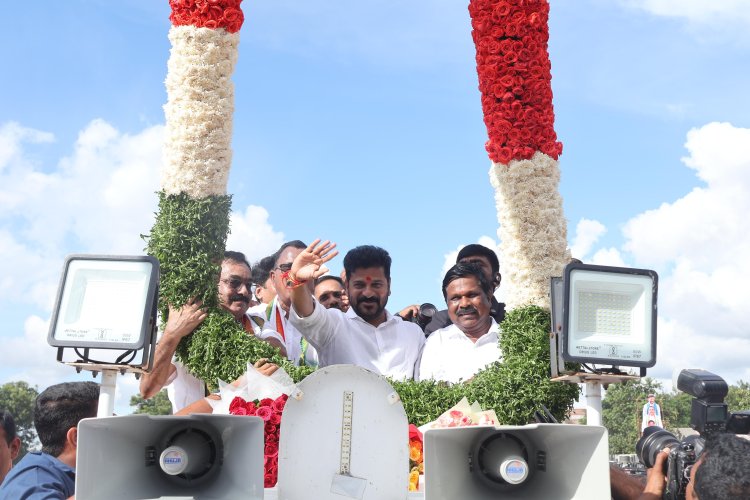 కొండా రెడ్డి పల్లి లో అభివృద్ధి పనులకు సీ ఎం రేవంత్ రెడ్డి శంకుస్థాపన