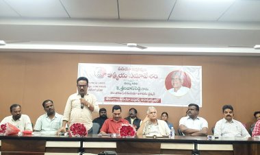 ఆకర్షించిన టీయూడబ్ల్యూజే పోరాటాలు