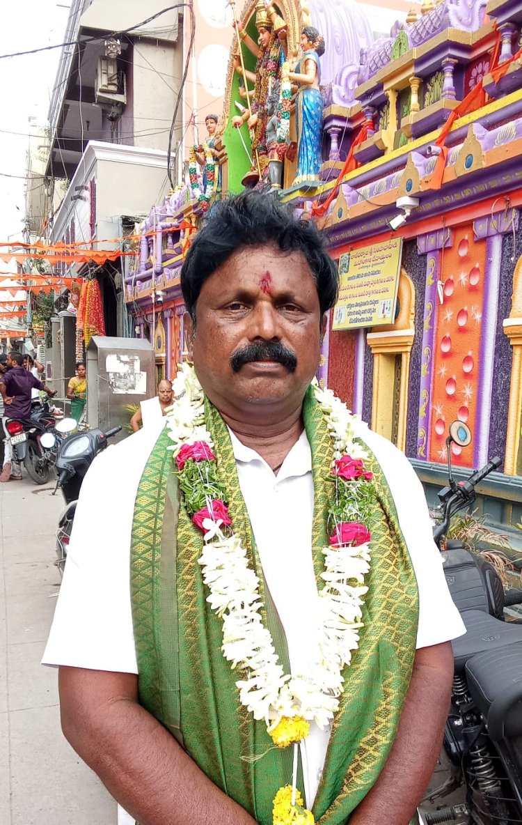 లాల్ దర్వాజా సింహవాహిని ఆలయ కమిటీ చైర్మన్ గా మారుతీ యాదవ్