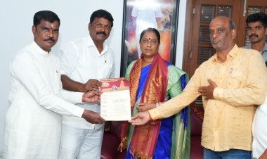 ఢిల్లీ బోనాల ఉత్సవాలకు ఏర్పాట్లు చేయండి -  మంత్రి కొండా సురేఖ ను కోరిన లాల్ దర్వాజా ఆలయ కమిటీ