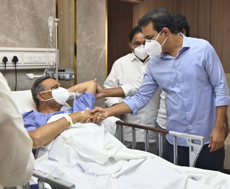 ఎమ్మెల్యే పల్లాను పరామర్శించిన కేటీఆర్