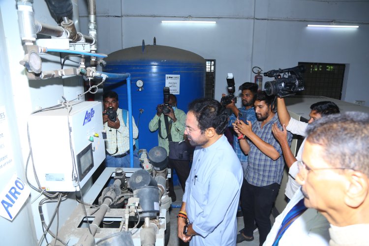 గాంధీ ఆసుపత్రి ని సందర్శించిన కేంద్ర మంత్రి కిషన్ రెడ్డి