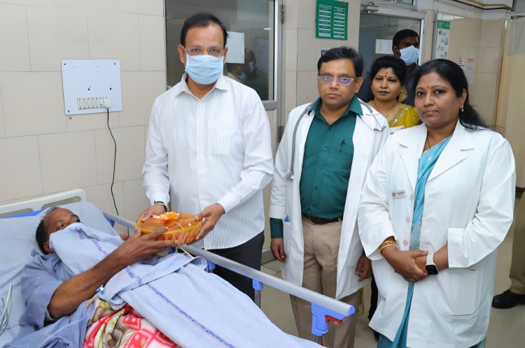 ఆర్టీసీ సిబ్బందిపై దాడుల‌కు పాల్ప‌డితే చట్టపరమైన చ‌ర్య‌లు  :  టీజీఎస్ఆర్టీసీ ఎండీ వీసీ సజ్జనర్