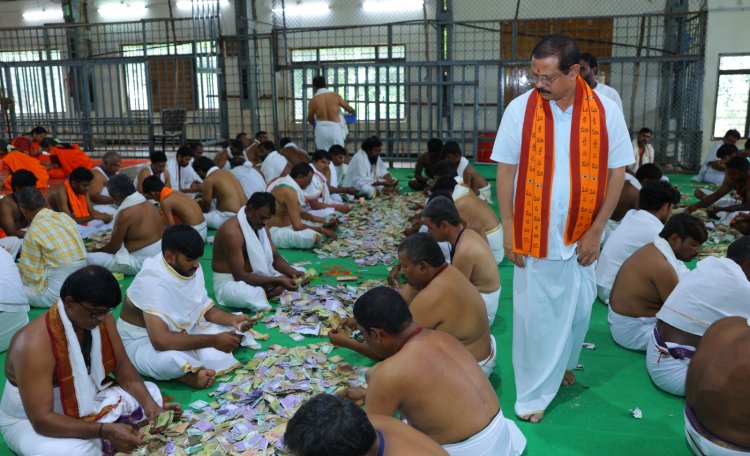 శ్రీశైల మల్లన్న  హుండీల లెక్కింపు