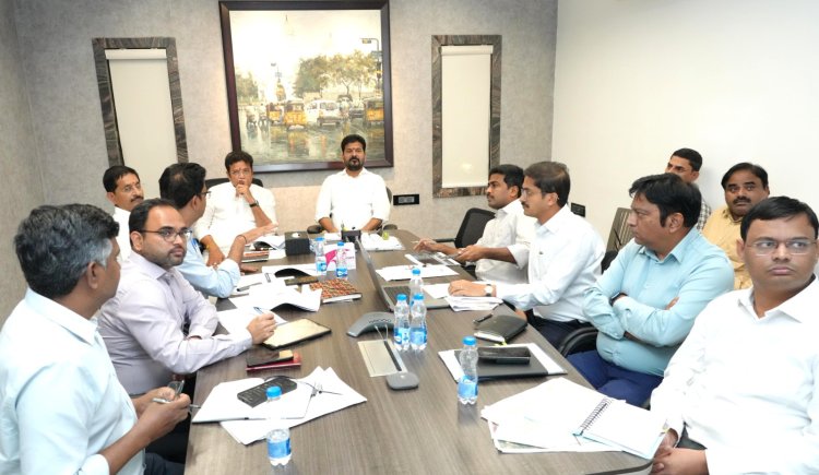 భారత్ ఫ్యూచర్ సిటీ కోసం భూ సేకరణ ప్రక్రియ త్వరగా పూర్తి చేయండి : సీ ఎం రేవంత్ రెడ్డి