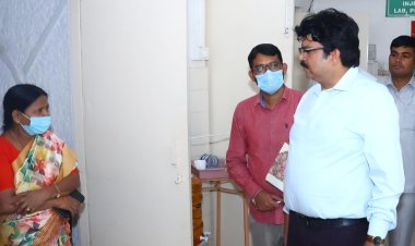 యాదగిరిగుట్ట పిహెచ్  సి లో ఆకస్మిక తనిఖీ చేసిన కలెక్టర్ హనుమంతరావు