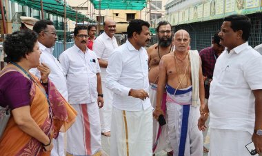 ఆగ‌స్టు 8న వరలక్ష్మీ వ్రతానికి విస్తృత ఏర్పాట్లు:  టీటీడీ జేఈవో వి. వీర‌బ్ర‌హ్మం